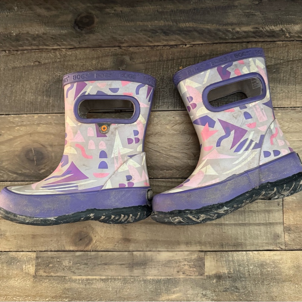 Bogs toddler size 7 Purple and Pink rain Boots